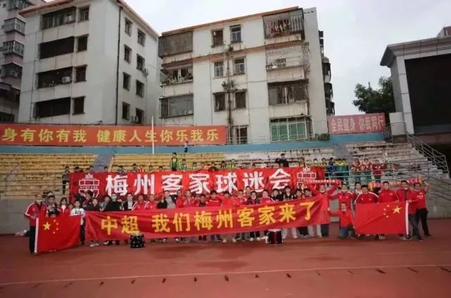 亚洲第一成年网